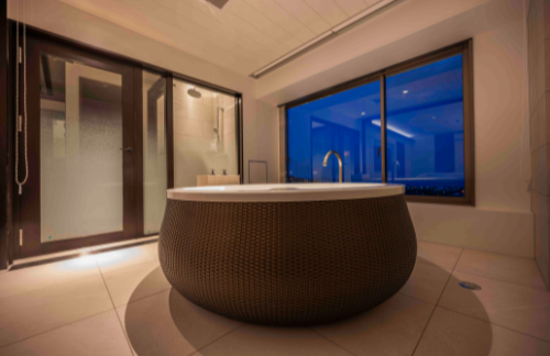 ラグジュアリースイート